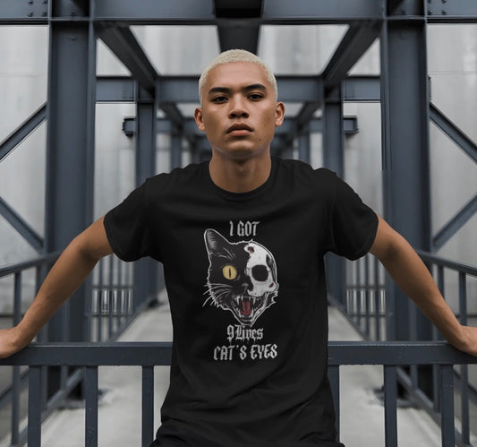 I got 9 Lives Cat's Eyes - Tshirt
